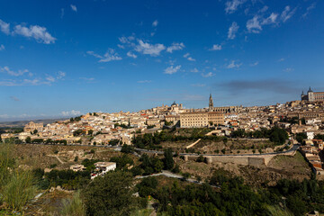 Fototapeta na wymiar Distant panoramic view to the old city of Toledo
