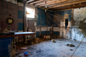 b&acirc;timent colonial dans l'ancienne ville de Saint Louis au S&eacute;n&eacute;gal en Afrique