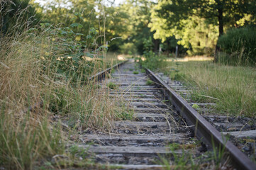 Obraz premium Stillgelegte Bahnschiene