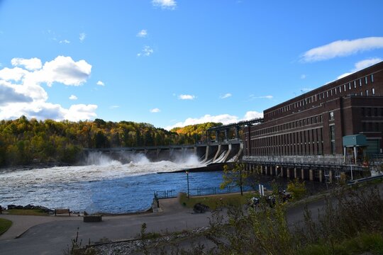 La Gabelle & La Tuque Generating Stations