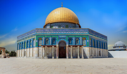 Mosque Dome of the Rock on the Temple Mount - 663547802