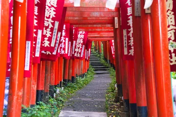 Deurstickers 佐助稲荷神社の鳥居 © 英考 高橋