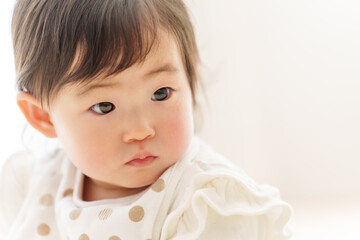 赤ちゃんの顔　ポートレート