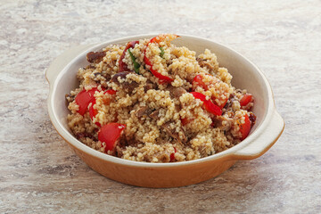 Arabic cous cous with meat and tomato