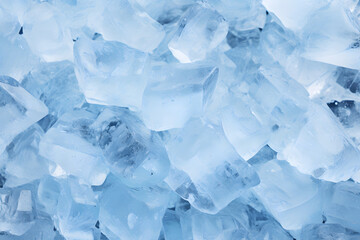 Obraz premium Erfrischende Eleganz: Kunstvoll zubereitetes Crushed Ice Getränk