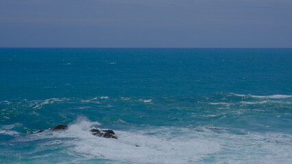 Fototapeta premium 打ち寄せる波