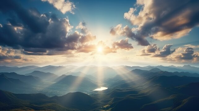 beautiful scenery With the sun shining through the clouds from the top of the river mountain.