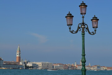 Fototapeta na wymiar Farol de Venecia