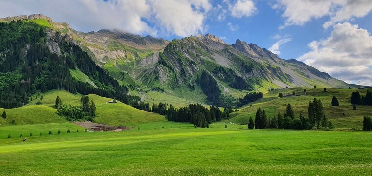 Fl&uuml;hli Pass, S&ouml;renberg and Lake Sarnen, Grand Tour, Switzerland