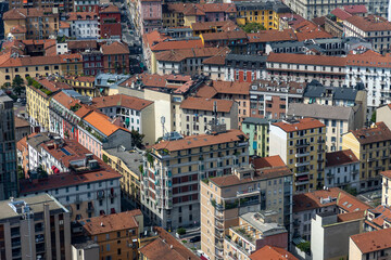 Aerial view of the city center of Milan - 664003812