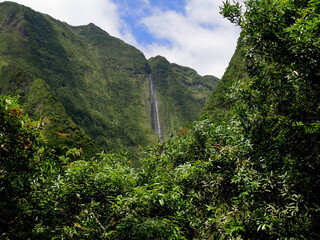 Cascade Blanche, third tallest waterfall of France in Salazie, Reunion island. Scenic tropical landscape with lush vegetation in La Réunion, nature travel destination.  © Etoilepolaire
