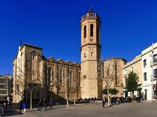 Fototapeta na wymiar church in the city of Sabadell