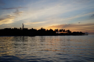 Fototapeta na wymiar Sunset over the Maldives Sea