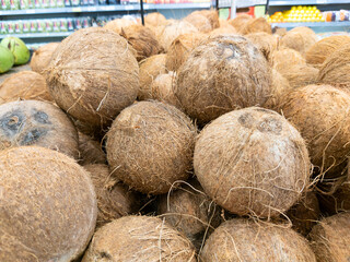 dry coconut for sale in the market
