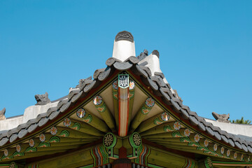korean temple roof with sky