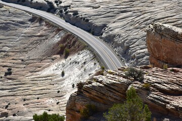 Road through Grand Escalante Staicase National Park in Utah