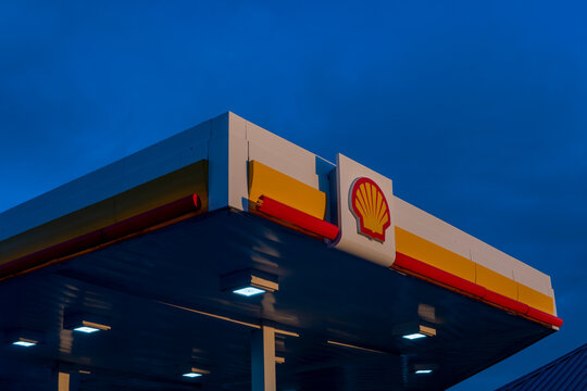 Winslow, AZ, USA - 8 November 2022. Emblem of the Royal Dutch Shell oil company against the blue sky