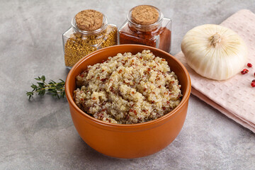 Fototapeta na wymiar Vegan cuisine - boiled quinoa cereal