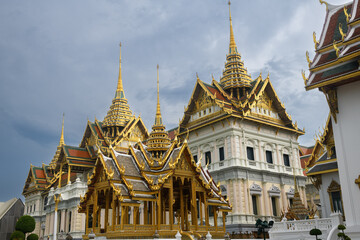 Fototapeta na wymiar Ancient Thai art pavilion in the Grand Palace of Thailand