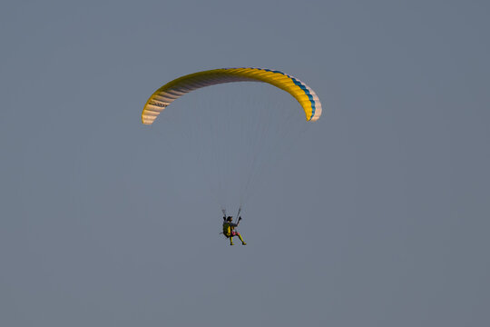 Parapente en la Sierra de Guadarrama