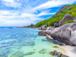 Rideaux tamisants Anse Source D'Agent, île de La Digue, Seychelles Granite boulders by the sea in Anse Source d'Argent beach