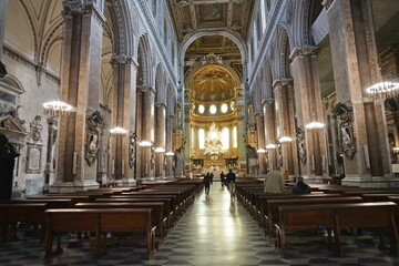 Fototapeta na wymiar Interior of the cathedral of Naples, Campania, Italy