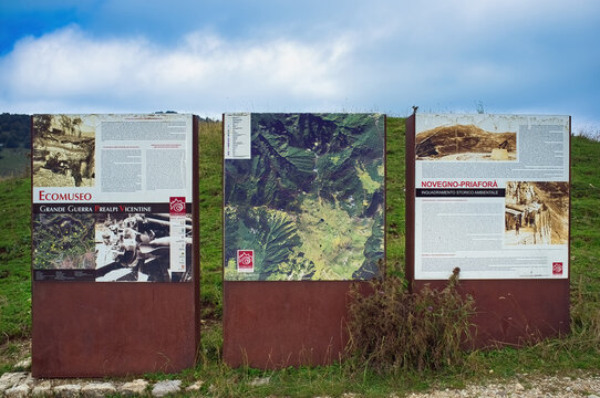 Signs marking the circular route of the World War I Ecomuseum on Monte Novegno in Schio, Italy