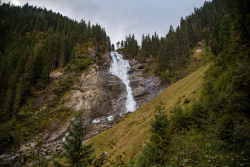 Fototapeta na wymiar Austria. Alps. Krimmler waterfall 1460 m.