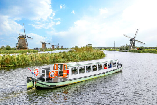 Windm&uuml;hlen in Kinderdijk, Niederlande 