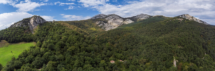 Fototapeta na wymiar Aizkorri-Aratz Natural Park, provinces of Álava and Gipuzkoa, Spain