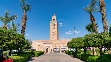 Fototapeta na wymiar Koutoubia Mosque located at Marrakesh medina quarter. It is the largest and most iconic mosque in Marrakesh, Morocco.