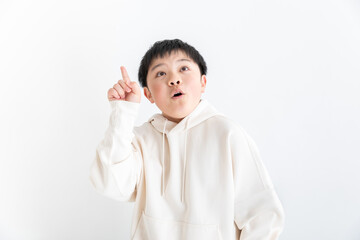 考える男の子　thinking boy