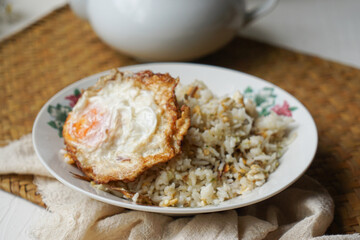 Fried rice (nasi goreng kampung) and fried egg