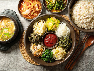 Bibimbap, Korean mixed rice with vegetable
