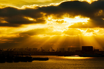夕方の港