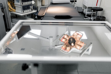 intensive care unit, operating room, reflection