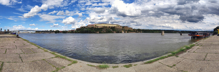 Fototapeta na wymiar panoramic view of Petrovaradin Fortress from Novi Sad