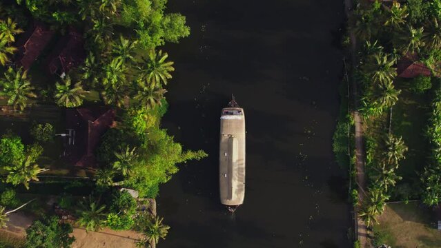 4k Aerial Bird's Eye Top Down View of Houseboat in Alappuzha, Kerala, Drone shot