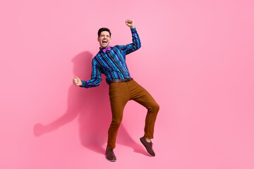 Full length photo of young guy wear vintage gentleman clothes celebrate girlfriend marry him fists up isolated on pink color background
