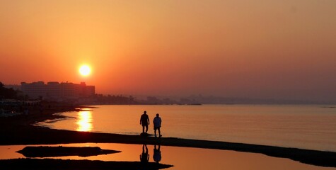 Cypr o wschodzie słońca