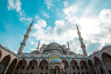 Fototapeta na wymiar The Blue Mosque In Istanbul, Turkey.