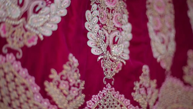 This captivating video showcases the intricate details and exquisite embroidery of a wedding bride's choli design, adding grace and charm to her bridal attire0202