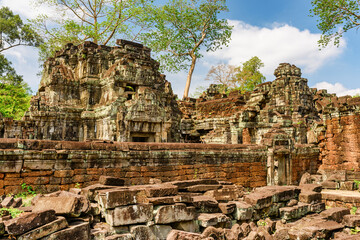 Fototapeta na wymiar Ruins of ancient Preah Khan temple in Angkor, Cambodia