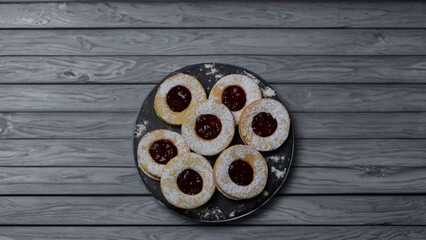 ox eyes or girelle with jam - typical Sardinian Easter sweets
