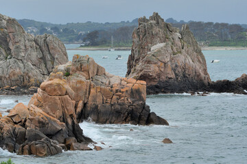 Paysage de mer à Plougrescant en Bretagne-France