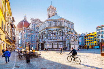 Piazza del Duomo,.Brunelleschi dome, Baptistery,.Duomo,.Cattedrale di Santa Maria del Fiore.Florence,Tuscany,Italy,Europe - obrazy, fototapety, plakaty
