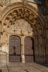 Fototapeta na wymiar OVIEDO, SPAIN, October 1, 2023 : Oviedo cathedral main entrance