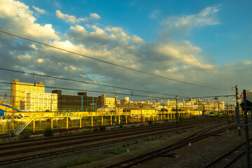 Fototapeta premium 夕暮れの線路