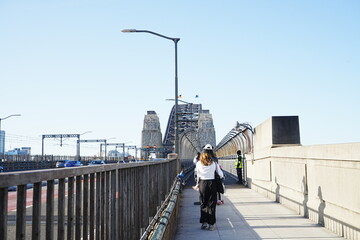 Sydney Harbour Bridge in Sydney, Australia - オーストリア シドニー...