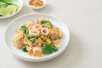 Fried rice with squid or octopus